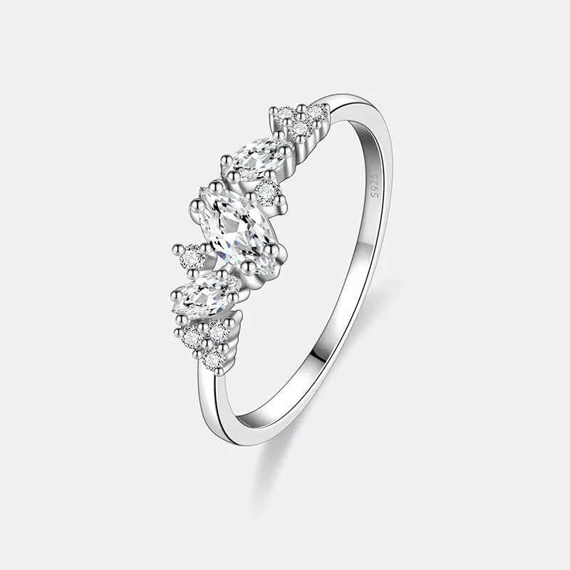 Moissanite Women's Ring S925